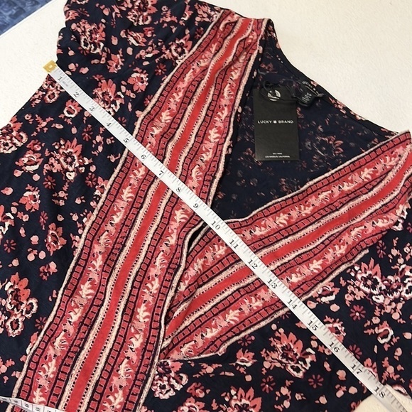 Lucky Brand Wildflower Short Sleeve Faux Wrap Navy NWT Cotton/Modal Sz S. - Picture 7 of 10